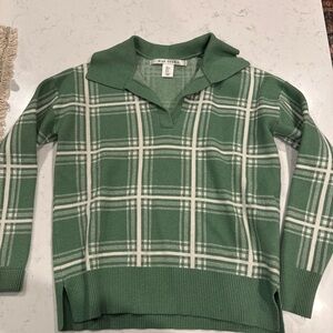 Max Studio Green Plaid V-Neck Sweater